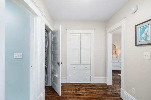 2006 Penn Avenue S, Minneapolis, MN 55405
