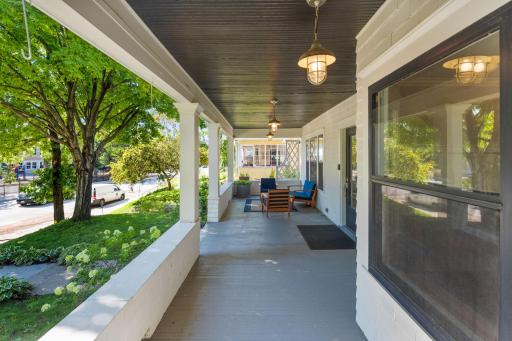 2006 Penn Avenue S, Minneapolis, MN 55405
