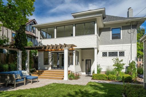 2006 Penn Avenue S, Minneapolis, MN 55405