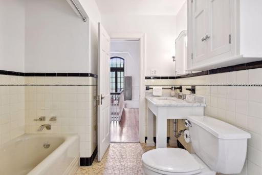 4501 Drexel Avenue, Edina, MN 55424