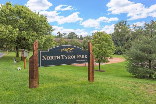 100 Parkview Terrace, Golden Valley, MN 55416