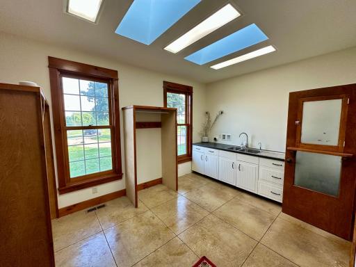 41331 W Elysian Lake Road, Janesville, MN 56048