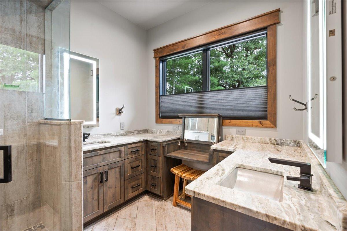 Double Vanity Master Bathroom.