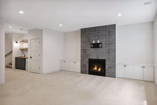 5808 Ashcroft Avenue, Edina, MN 55424