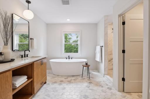 5808 Ashcroft Avenue, Edina, MN 55424