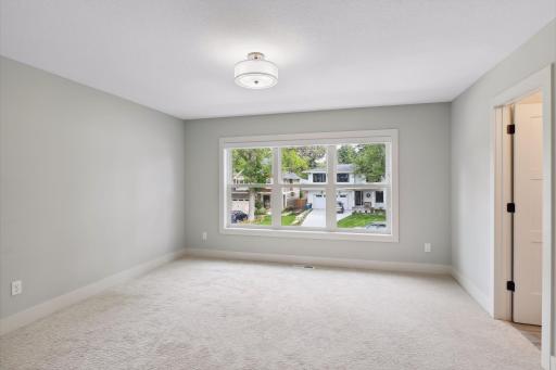 5808 Ashcroft Avenue, Edina, MN 55424