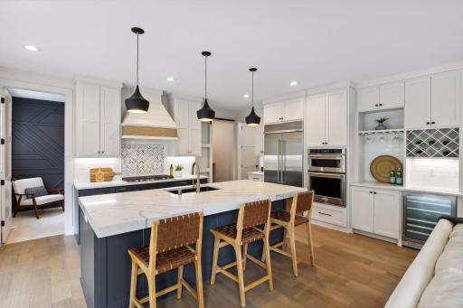5808 Ashcroft Avenue, Edina, MN 55424