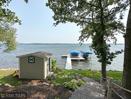 11628 Hoyer Avenue NW, Annandale, MN 55302