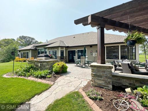 11628 Hoyer Avenue NW, Annandale, MN 55302