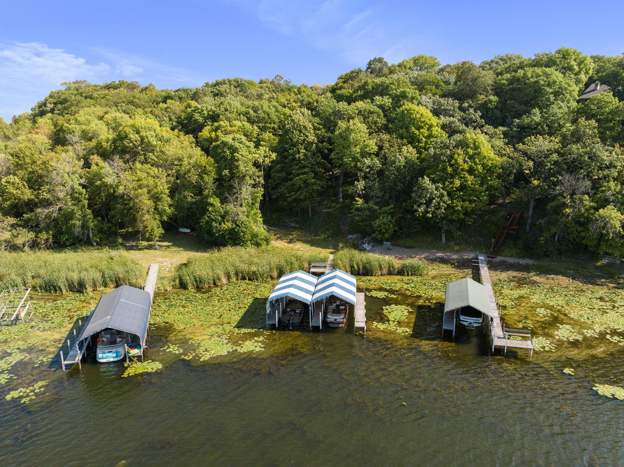 90' feet of west-facing lakeshore on North Arm Bay
