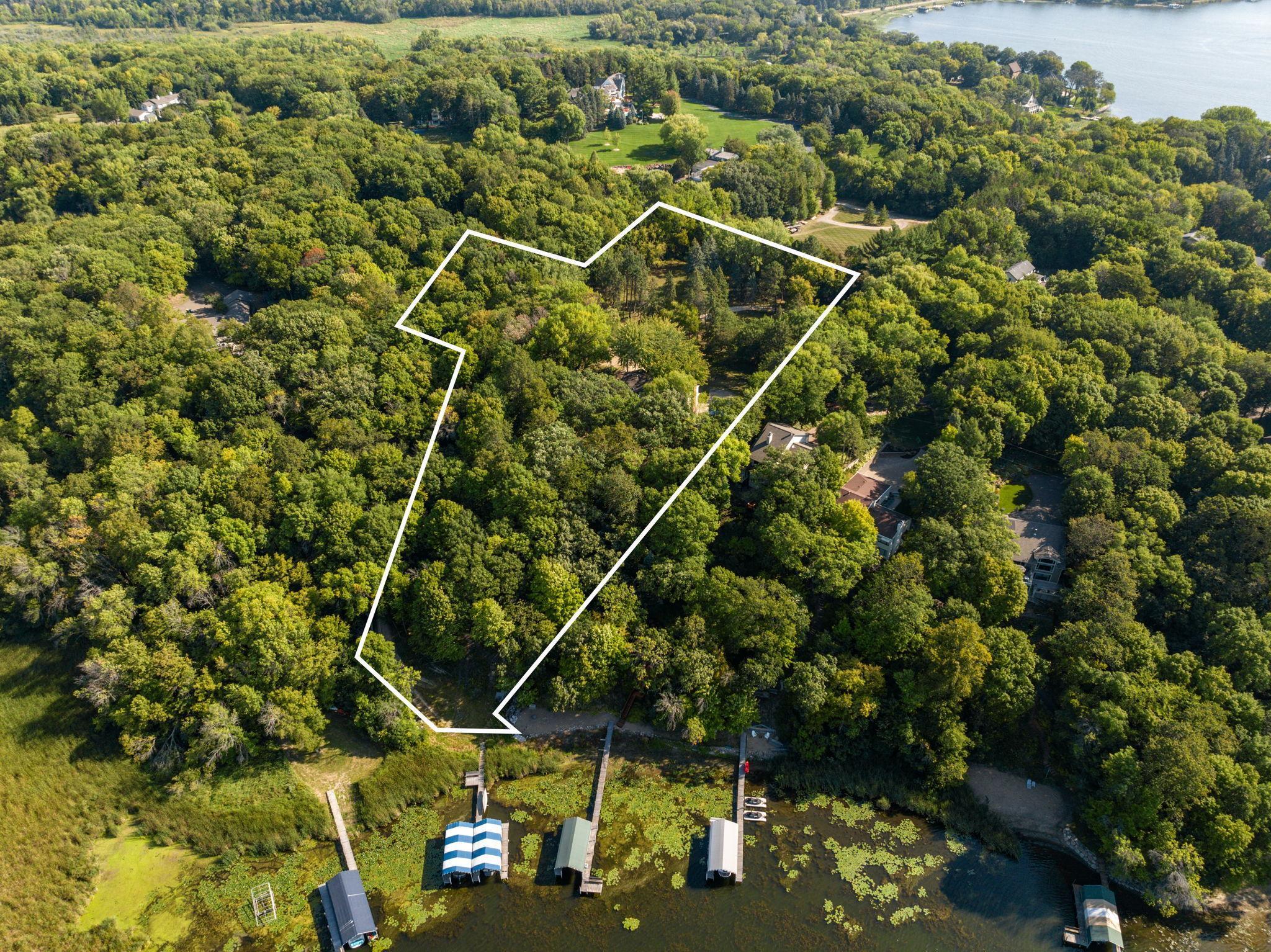 425 Tonkawa Road, 4.63 acres (approximate lot lines, Buyer to verify with survey)