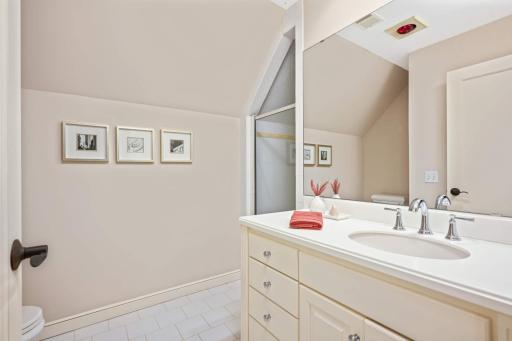 7001 Dublin Road, Edina, MN 55439