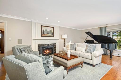 Beautiful, light and bright living room with gas fireplace