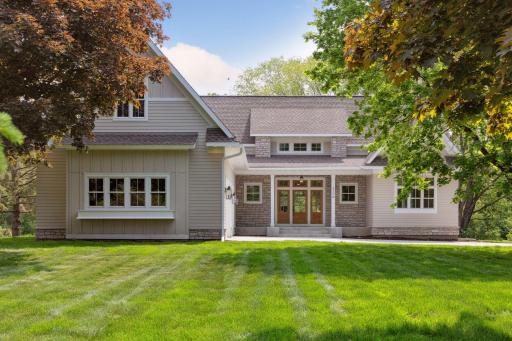 1770 Dodd Road, Mendota Heights, MN 55118