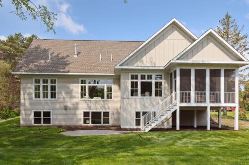 1770 Dodd Road, Mendota Heights, MN 55118