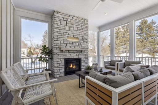 1770 Dodd Road, Mendota Heights, MN 55118