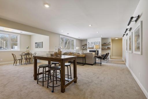 1770 Dodd Road, Mendota Heights, MN 55118