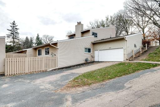 5606 N Innsbruck Court, Fridley, MN 55432