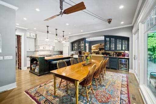 501 Big Woods Boulevard, Chanhassen, MN 55317