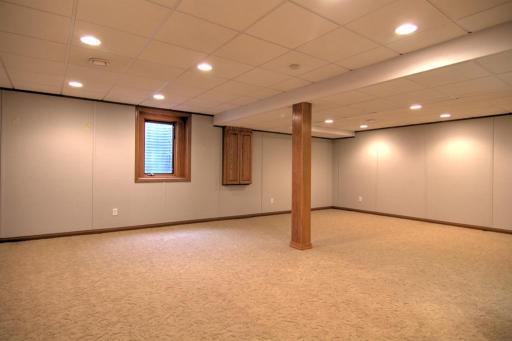 Photo for 10804 Clifton Avenue, Burnsville, MN 55337 - Listing #6420751 10804 Clifton Avenue, Burnsville, MN 55337