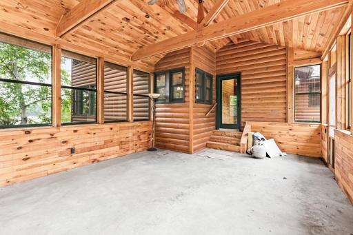 8243 Gustafson Road, Cook, MN 55723