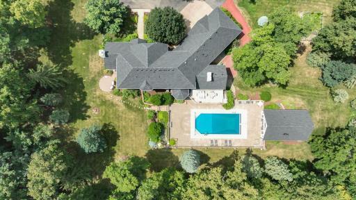Birdseye view of pool, house and guest house