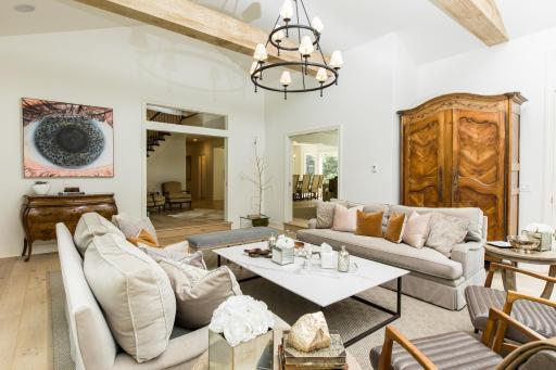 floor plan blends elegance and functionality.jpg