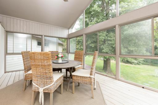 Large sunroom.jpg