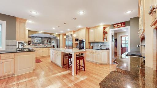 6316 Westwood Court, Edina, MN 55436