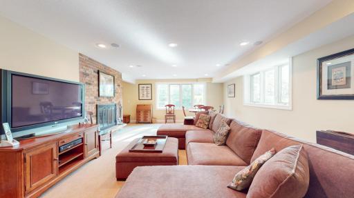 6316 Westwood Court, Edina, MN 55436