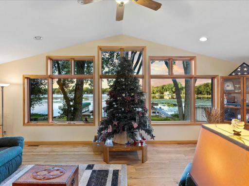 1228 Bluebill Bay Road, Burnsville, MN 55306