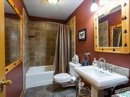 1228 Bluebill Bay Road, Burnsville, MN 55306