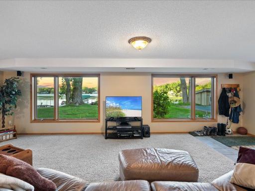 1228 Bluebill Bay Road, Burnsville, MN 55306