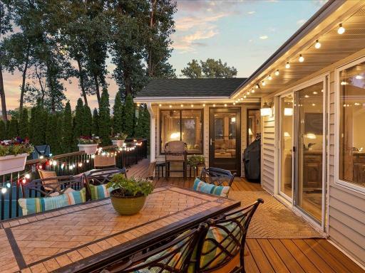 1228 Bluebill Bay Road, Burnsville, MN 55306