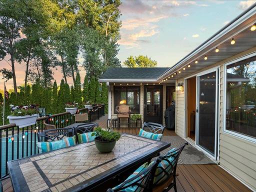 1228 Bluebill Bay Road, Burnsville, MN 55306