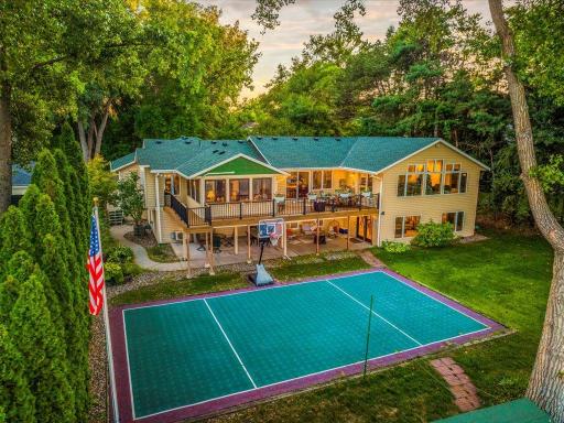1228 Bluebill Bay Road, Burnsville, MN 55306
