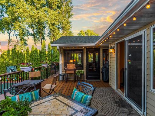 1228 Bluebill Bay Road, Burnsville, MN 55306