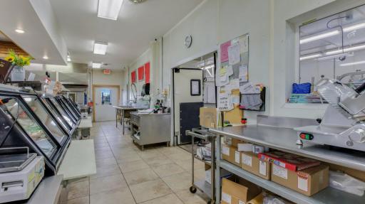 825 Industrial Drive, Augusta, WI 54722