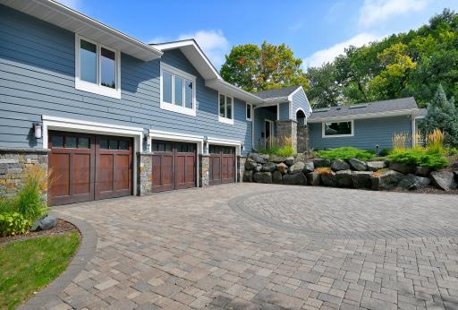 4720 W 66th Street, Edina, MN 55435
