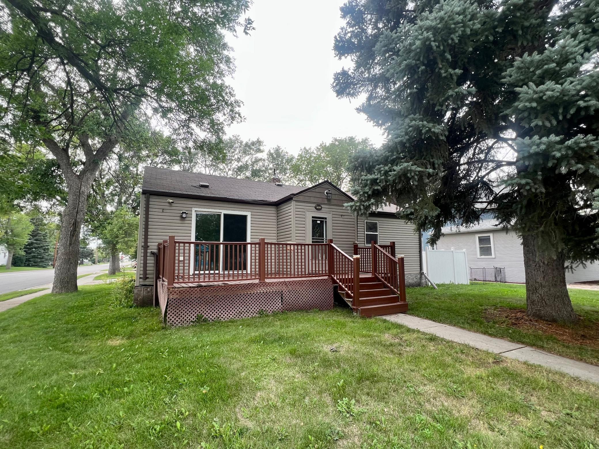 Photo for 102 2nd Street NW, Dilworth, MN 56529 - Listing #6423346 102 2nd Street NW, Dilworth, MN 56529