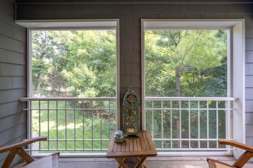 45 Gideons Point Road, Excelsior, MN 55331