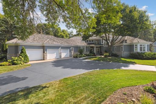 45 Gideons Point Road, Excelsior, MN 55331