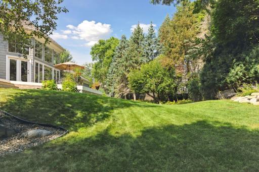 45 Gideons Point Road, Excelsior, MN 55331
