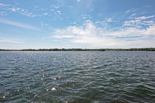 45 Gideons Point Road, Excelsior, MN 55331