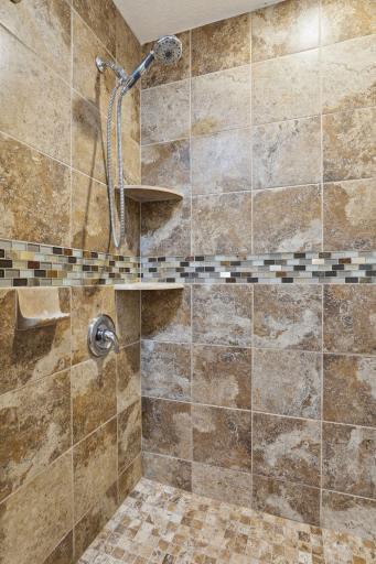 Photo for 899 Millwood Avenue, Roseville, MN 55113 - Listing #6423463 899 Millwood Avenue, Roseville, MN 55113