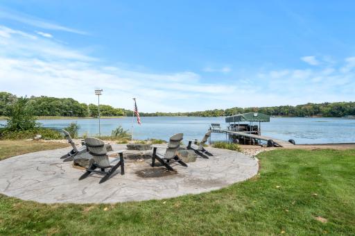 7330 101st Street N, White Bear Lake, MN 55110