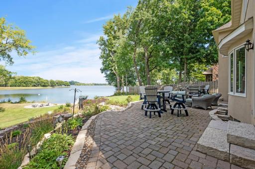 7330 101st Street N, White Bear Lake, MN 55110