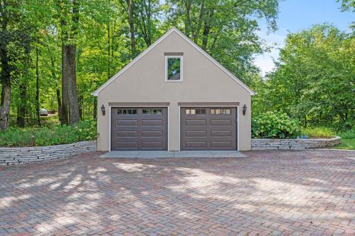 7330 101st Street N, White Bear Lake, MN 55110