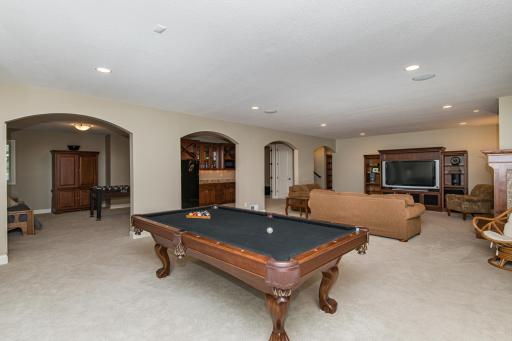 4558 Mayo Woodlands Road SW, Rochester, MN 55902
