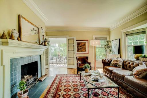 The feel of indoor outdoor living in the sunporch